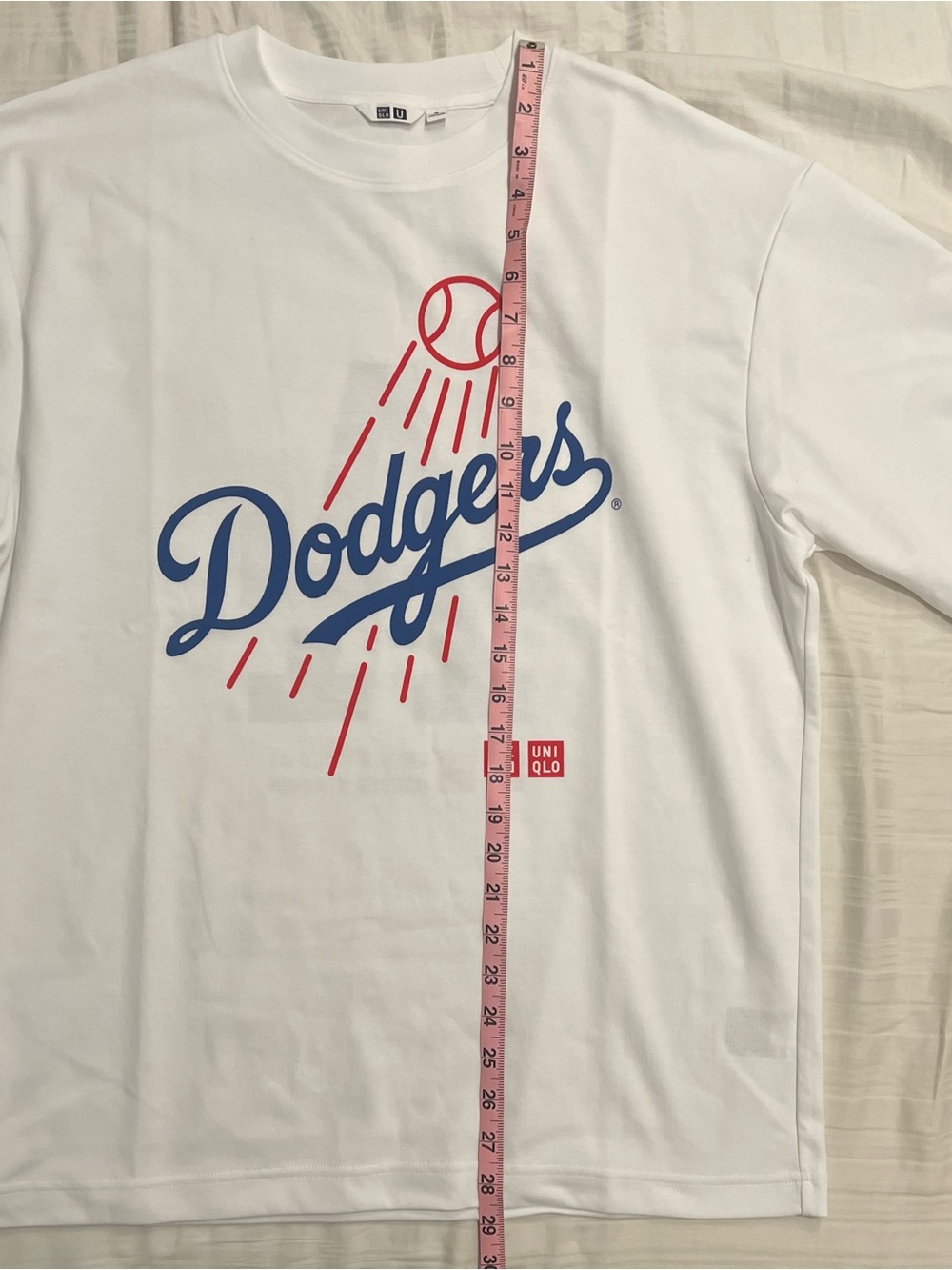 Uniqlo x LA Dodgers Commemorative T-Shirt - Picture 3 of 6